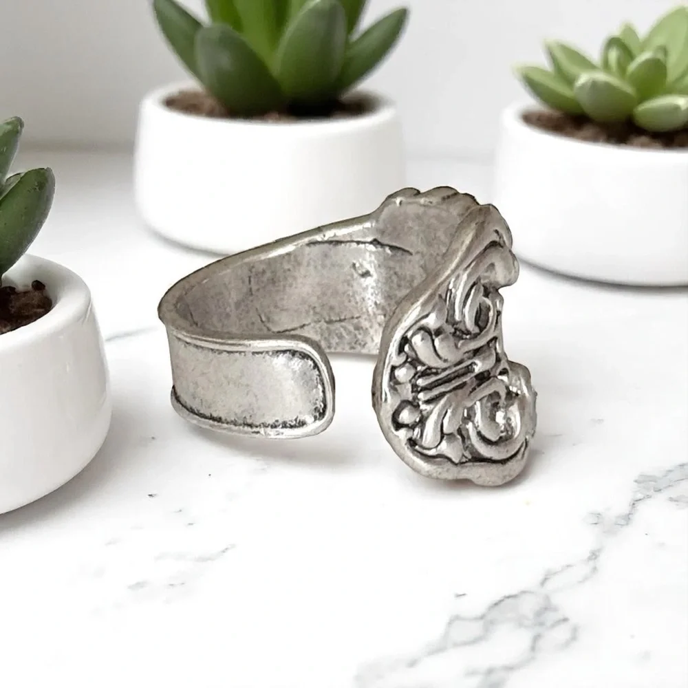 5 For $25💫Trendy Modish Silver Spoon Ring